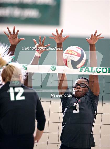 Thumbnail 3 in Mesquite Horn vs Lake Dallas JV & Varsity photogallery.