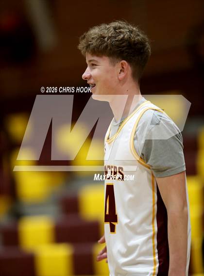 Thumbnail 2 in FR: Sahuaro @ Salpointe Catholic photogallery.