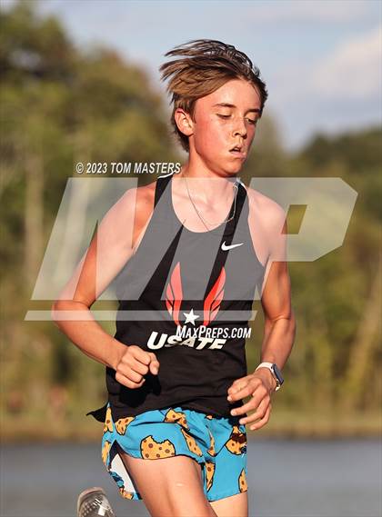 Thumbnail 3 in Gil Murdock Relays photogallery.