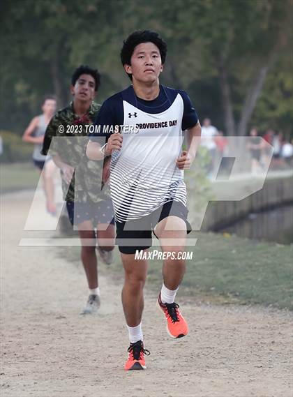 Thumbnail 2 in Gil Murdock Relays photogallery.