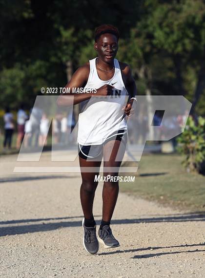 Thumbnail 3 in Gil Murdock Relays photogallery.