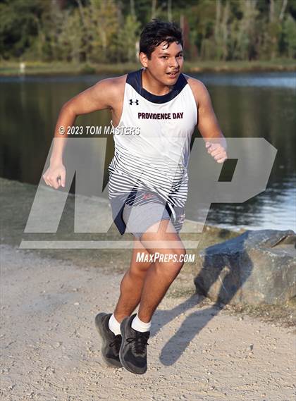 Thumbnail 2 in Gil Murdock Relays photogallery.