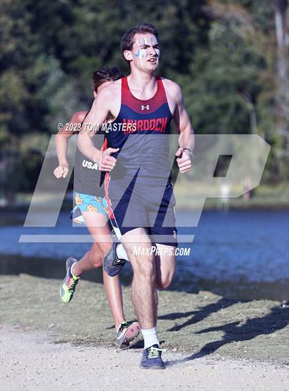 Thumbnail 1 in Gil Murdock Relays photogallery.