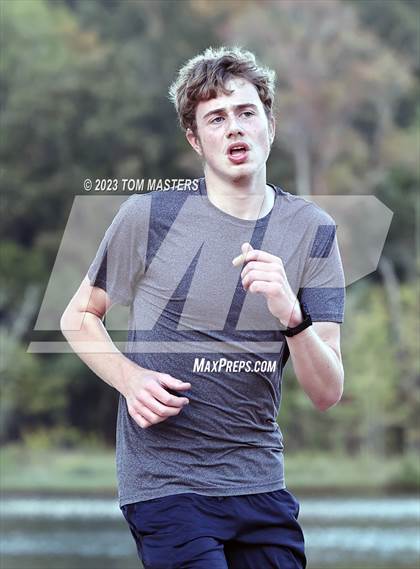 Thumbnail 2 in Gil Murdock Relays photogallery.