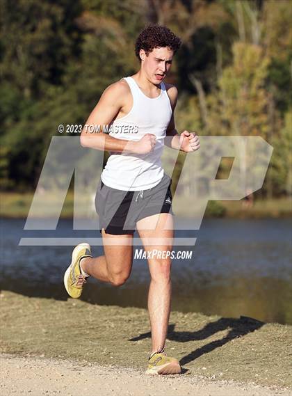 Thumbnail 3 in Gil Murdock Relays photogallery.