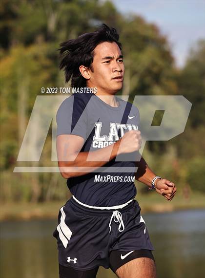 Thumbnail 3 in Gil Murdock Relays photogallery.
