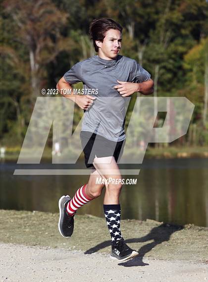Thumbnail 2 in Gil Murdock Relays photogallery.