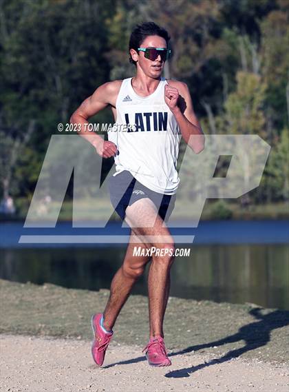 Thumbnail 2 in Gil Murdock Relays photogallery.