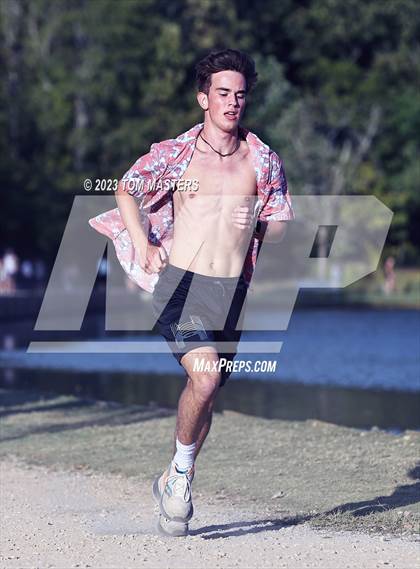 Thumbnail 3 in Gil Murdock Relays photogallery.