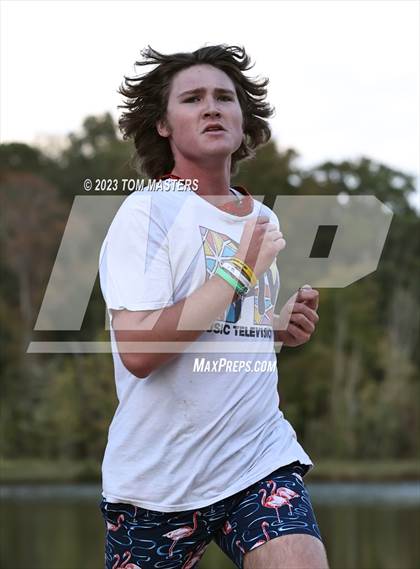 Thumbnail 1 in Gil Murdock Relays photogallery.