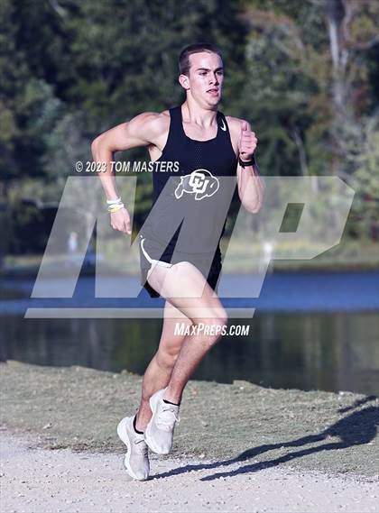 Thumbnail 2 in Gil Murdock Relays photogallery.