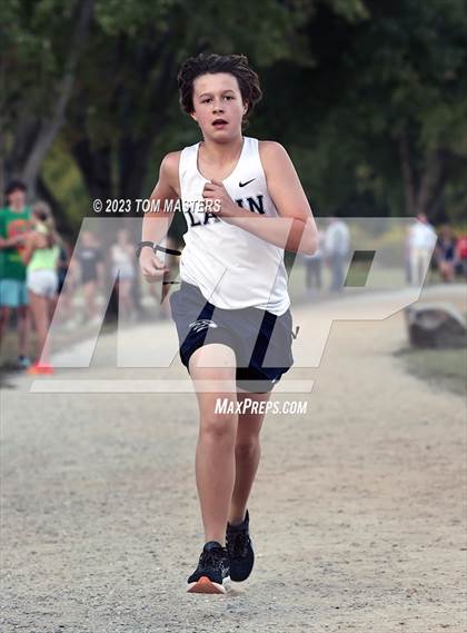 Thumbnail 1 in Gil Murdock Relays photogallery.