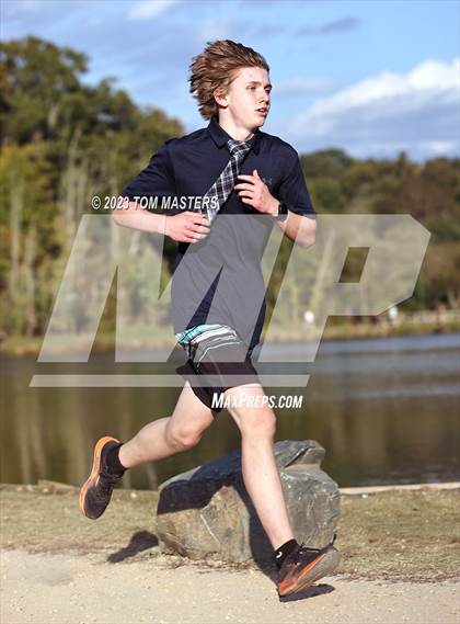 Thumbnail 1 in Gil Murdock Relays photogallery.