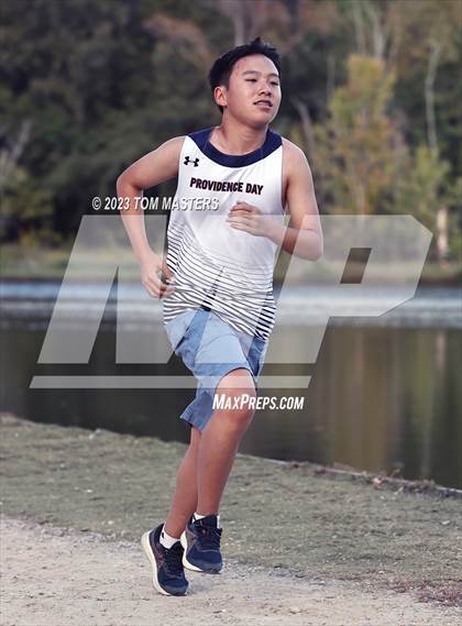 Thumbnail 2 in Gil Murdock Relays photogallery.
