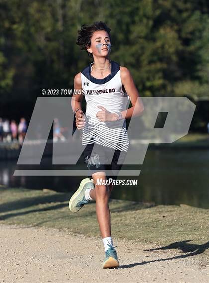 Thumbnail 2 in Gil Murdock Relays photogallery.
