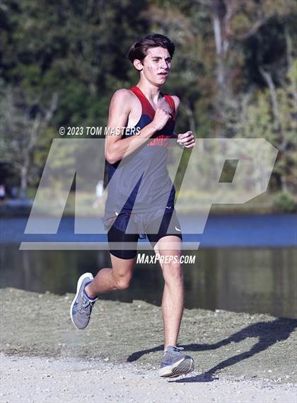 Thumbnail 3 in Gil Murdock Relays photogallery.