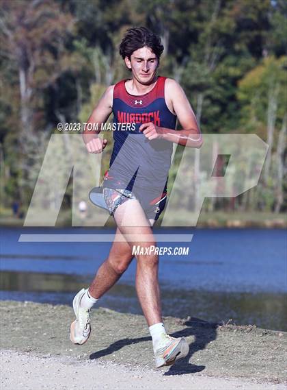 Thumbnail 1 in Gil Murdock Relays photogallery.