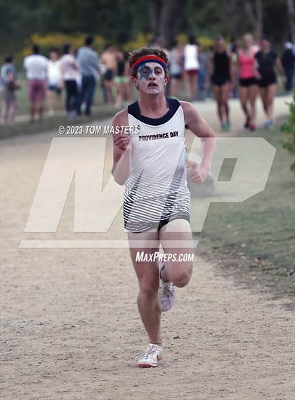 Thumbnail 2 in Gil Murdock Relays photogallery.