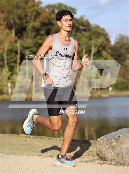 Thumbnail 3 in Gil Murdock Relays photogallery.