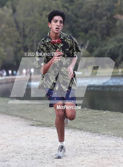 Thumbnail 2 in Gil Murdock Relays photogallery.