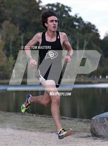 Thumbnail 3 in Gil Murdock Relays photogallery.