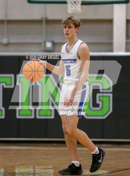 Thumbnail 3 in Choctaw vs. Edmond Santa Fe photogallery.