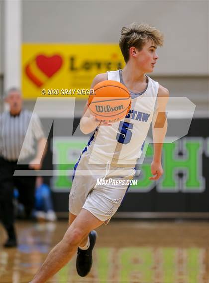 Thumbnail 1 in Choctaw vs. Edmond Santa Fe photogallery.