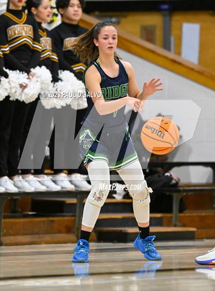 Thumbnail 3 in ThunderRidge vs. Arapahoe (CHSAA 6A Sweet 16) photogallery.