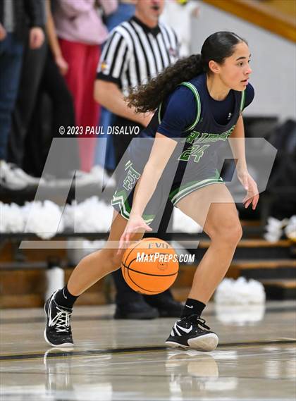 Thumbnail 1 in ThunderRidge vs. Arapahoe (CHSAA 6A Sweet 16) photogallery.
