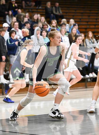 Thumbnail 2 in ThunderRidge vs. Arapahoe (CHSAA 6A Sweet 16) photogallery.