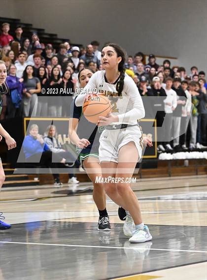 Thumbnail 2 in ThunderRidge vs. Arapahoe (CHSAA 6A Sweet 16) photogallery.