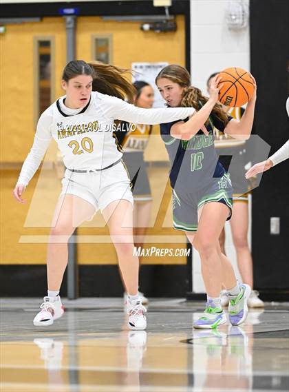 Thumbnail 2 in ThunderRidge vs. Arapahoe (CHSAA 6A Sweet 16) photogallery.
