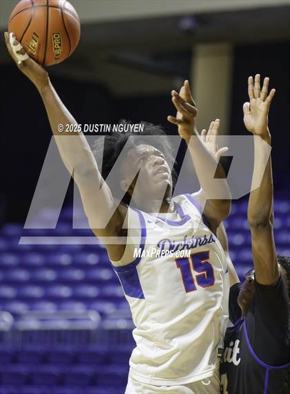 Thumbnail 3 in Dickinson vs. Mansfield Summit (Cy-Hoops Final) photogallery.