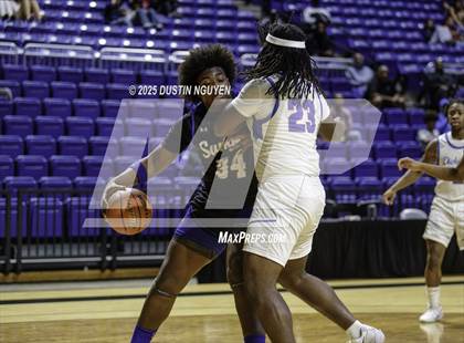 Thumbnail 3 in Dickinson vs. Mansfield Summit (Cy-Hoops Final) photogallery.