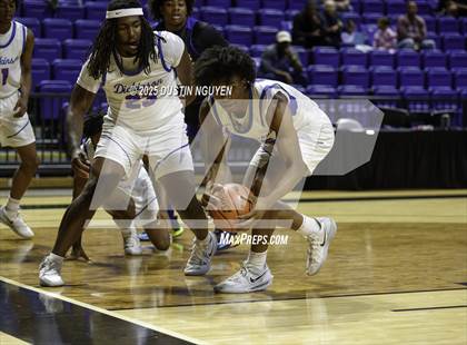 Thumbnail 2 in Dickinson vs. Mansfield Summit (Cy-Hoops Final) photogallery.