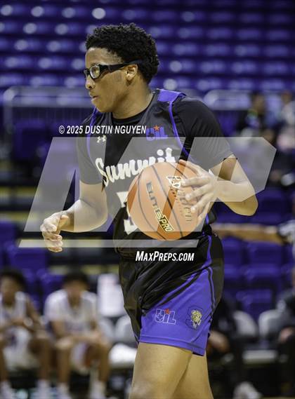 Thumbnail 3 in Dickinson vs. Mansfield Summit (Cy-Hoops Final) photogallery.