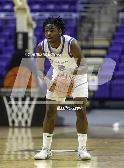 Thumbnail 3 in Dickinson vs. Mansfield Summit (Cy-Hoops Final) photogallery.