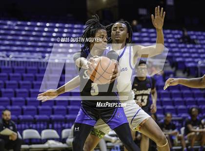 Thumbnail 3 in Dickinson vs. Mansfield Summit (Cy-Hoops Final) photogallery.