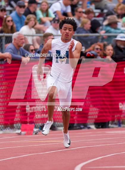 Thumbnail 3 in CHSAA State Championships (200m Final) photogallery.