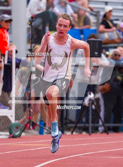 Thumbnail 1 in CHSAA State Championships (200m Final) photogallery.