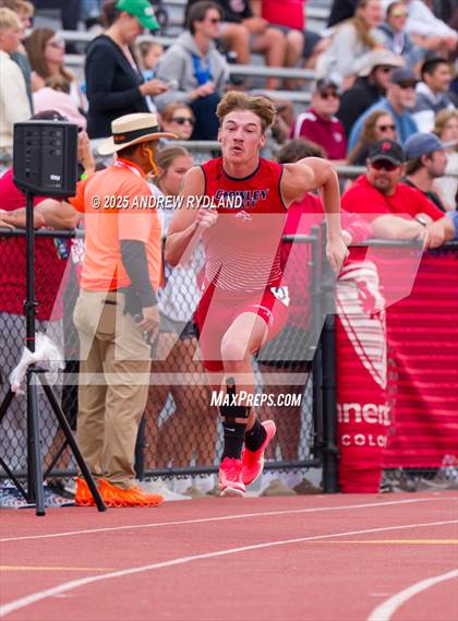Thumbnail 1 in CHSAA State Championships (200m Final) photogallery.