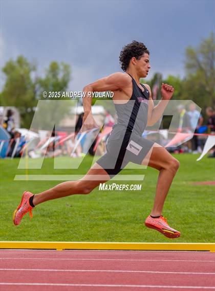 Thumbnail 1 in CHSAA State Championships (200m Final) photogallery.