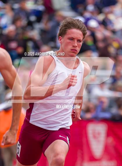 Thumbnail 3 in CHSAA State Championships (200m Final) photogallery.