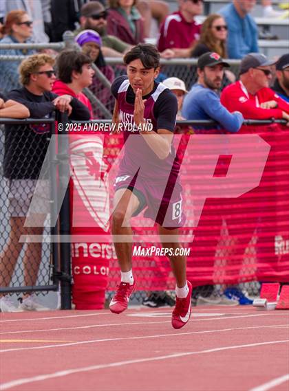 Thumbnail 2 in CHSAA State Championships (200m Final) photogallery.