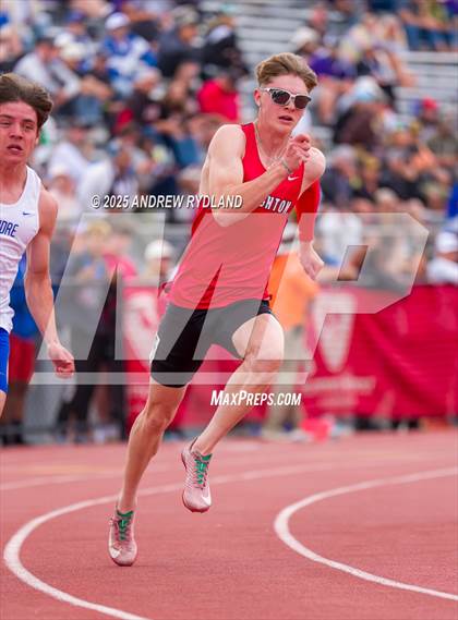 Thumbnail 2 in CHSAA State Championships (200m Final) photogallery.