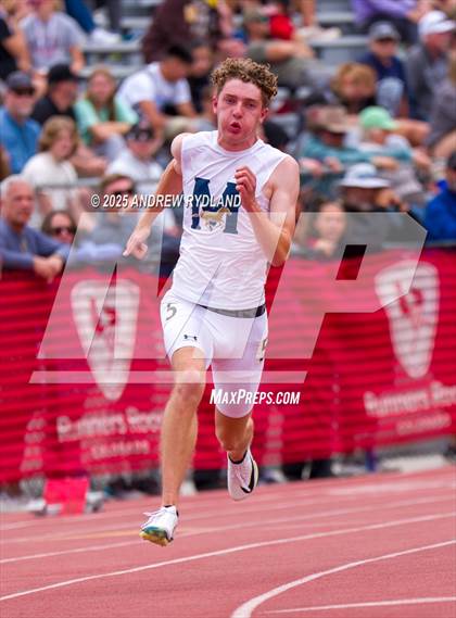 Thumbnail 1 in CHSAA State Championships (200m Final) photogallery.