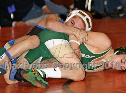 Thumbnail 1 in NYSPHSAA Section XI Championships (Semifinals) photogallery.