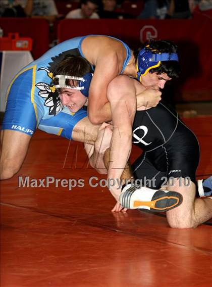 Thumbnail 1 in NYSPHSAA Section XI Championships (Semifinals) photogallery.