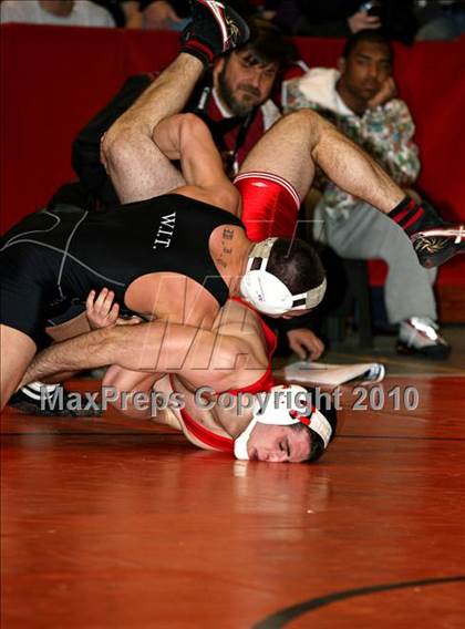 Thumbnail 1 in NYSPHSAA Section XI Championships (Semifinals) photogallery.