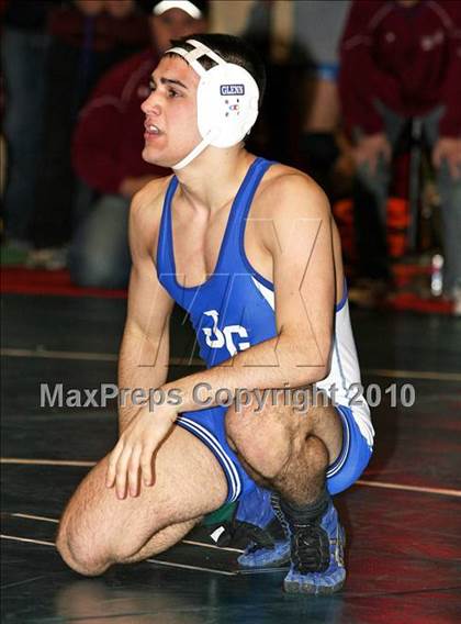 Thumbnail 1 in NYSPHSAA Section XI Championships (Semifinals) photogallery.